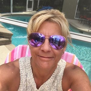 Meet your Posher, Kerrie